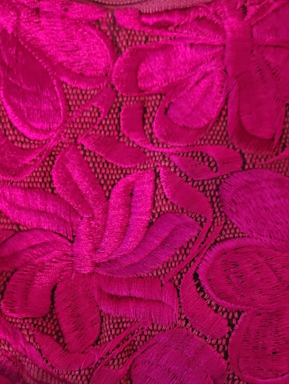 Embroidered Fuchsia Shoulder Bag - Picture 3 of 4